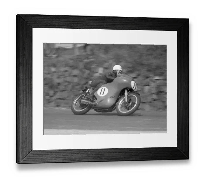 Framed Print : Jack Ahearn (Norton) 1964 Senior TT Framed Print : Jack Ahearn (Norton) 1964 Senior TT