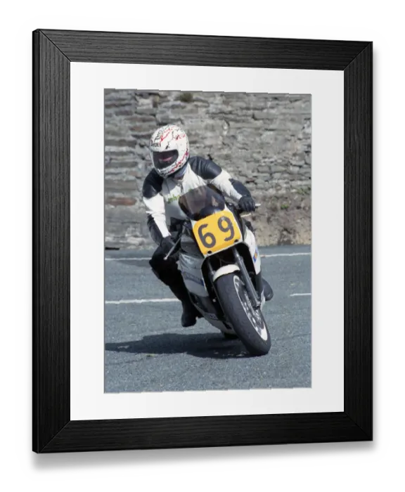 Framed Print : John Hold (Yamaha) 1990 Senior Manx Grand Prix Framed Print : John Hold (Yamaha) 1990 Senior Manx Grand Prix