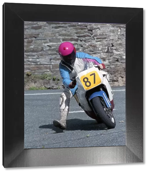 Lee Taylor (Suzuki) 1990 Senior Manx Grand Prix