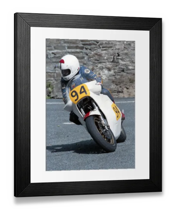 Framed Print : John Davis (Suzuki) 1990 Senior Manx Grand Prix Framed Print : John Davis (Suzuki) 1990 Senior Manx Grand Prix