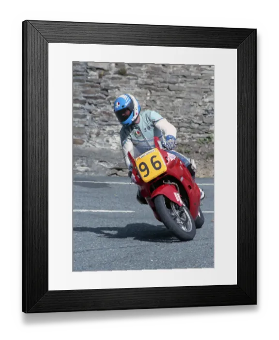 Framed Print : Jon Teague (Honda) 1990 Senior Manx Grand Prix Framed Print : Jon Teague (Honda) 1990 Senior Manx Grand Prix