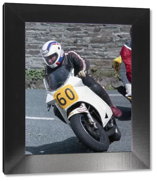 Peter Whiteley (Suzuki) 1990 Senior Manx Grand Prix
