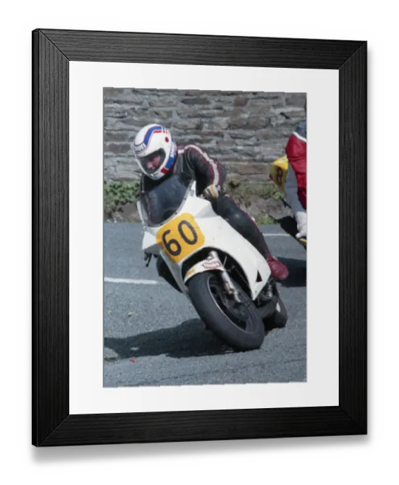 Framed Print : Peter Whiteley (Suzuki) 1990 Senior Manx Grand Prix Framed Print : Peter Whiteley (Suzuki) 1990 Senior Manx Grand Prix