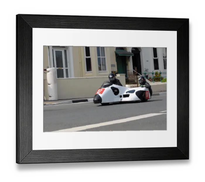 Framed Print : Miles Bennett & Kevin Perry (Honda) 2011 Sidecar TT Framed Print : Miles Bennett & Kevin Perry (Honda) 2011 Sidecar TT