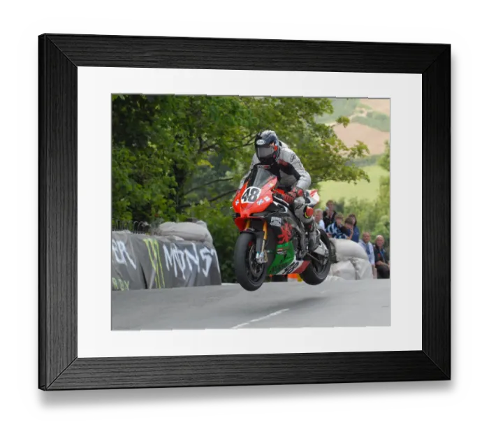 Framed Print : George Spence (Aprilia) 2011 Superbike TT Framed Print : George Spence (Aprilia) 2011 Superbike TT