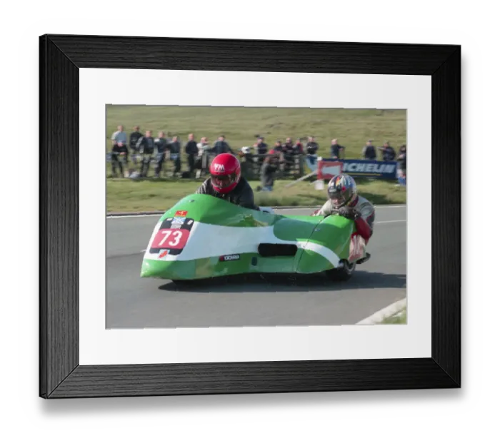 Framed Print : David Stone & Owen Dyke (Shellbourne) 1999 Sidecar TT Framed Print : David Stone & Owen Dyke (Shellbourne) 1999 Sidecar TT