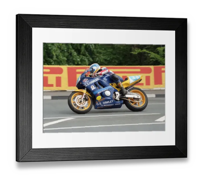 Framed Print : Bill Hutcheson (Honda) 1998 Junior TT Framed Print : Bill Hutcheson (Honda) 1998 Junior TT