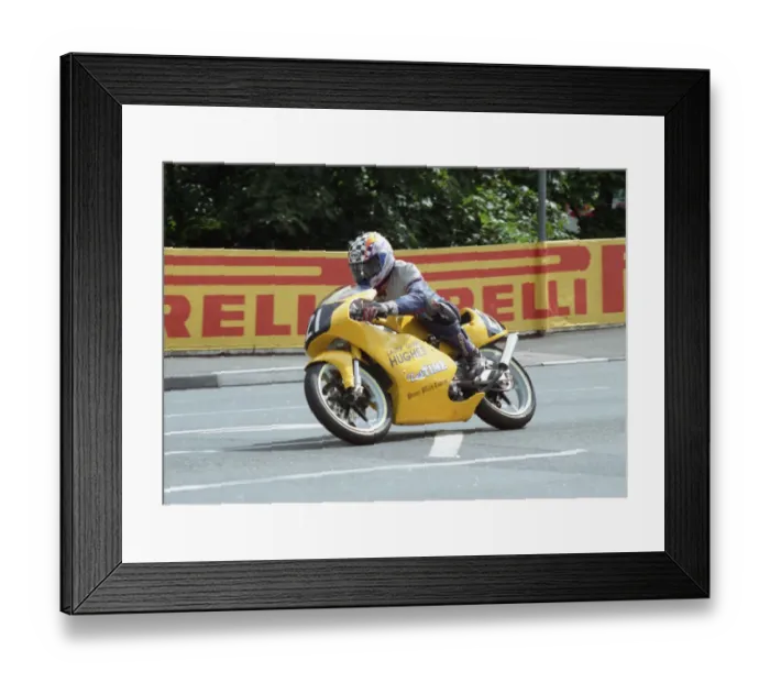 Framed Print : Emlyn Hughes (Honda) 1998 Ultra Lightweight TT Framed Print : Emlyn Hughes (Honda) 1998 Ultra Lightweight TT