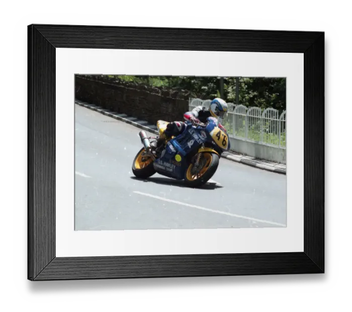 Framed Print : Bill Hutcheson (Honda) 1998 Senior TT Framed Print : Bill Hutcheson (Honda) 1998 Senior TT