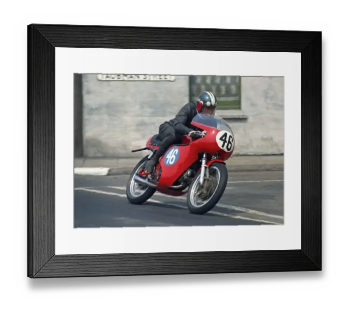 Framed Print : Robin Duffty (Aermacchi) 1970 Junior TT Framed Print : Robin Duffty (Aermacchi) 1970 Junior TT