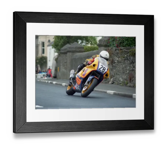 Framed Print : Jim Hodson (Kawasaki) 2000 Formula One TT Framed Print : Jim Hodson (Kawasaki) 2000 Formula One TT