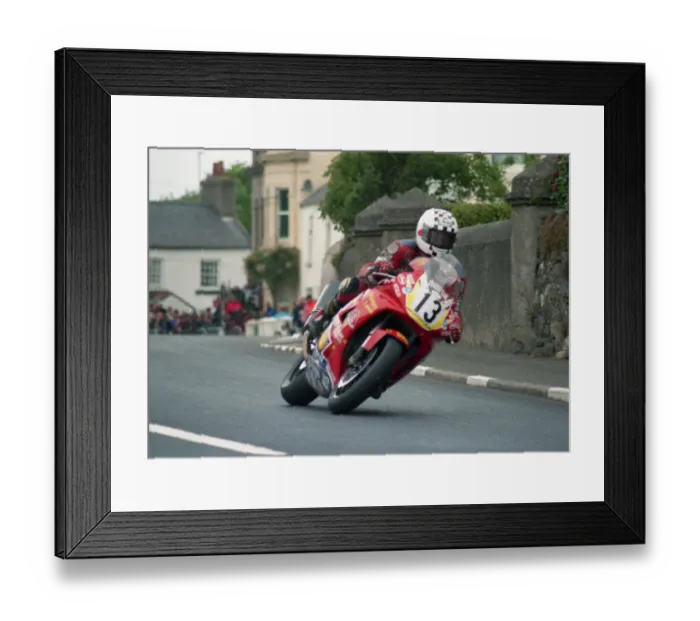 Framed Print : Uel Duncan (Robinson Honda) 2000 Formula One TT Framed Print : Uel Duncan (Robinson Honda) 2000 Formula One TT