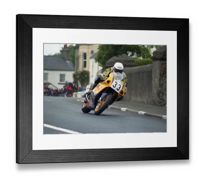 Framed Print : Carl Rennie (PRF Kawasaki) 2000 Formula One TT Framed Print : Carl Rennie (PRF Kawasaki) 2000 Formula One TT
