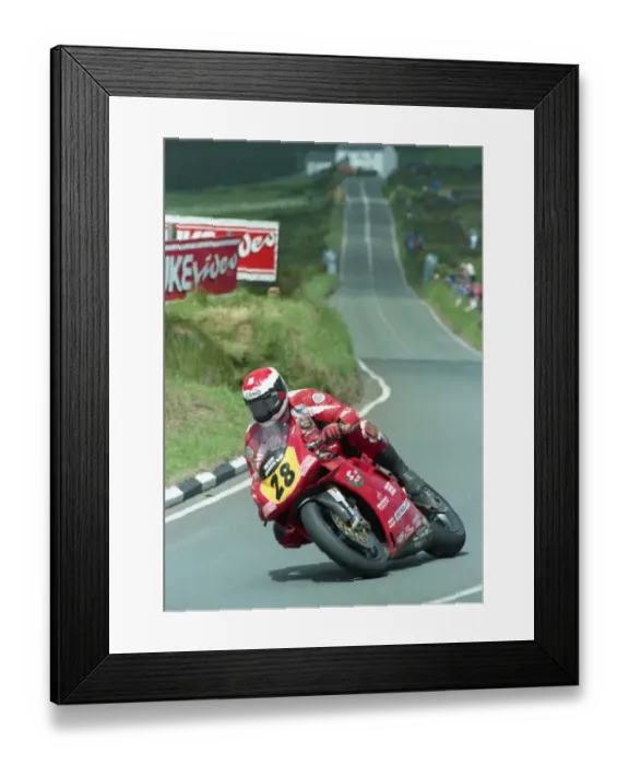 Framed Print : James Courtney (MSR Ducati) 2000 Senior TT Framed Print : James Courtney (MSR Ducati) 2000 Senior TT