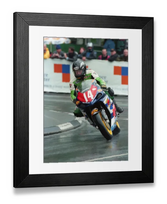 Framed Print : Shaun Harris (Yamaha) 2000 Production TT Framed Print : Shaun Harris (Yamaha) 2000 Production TT