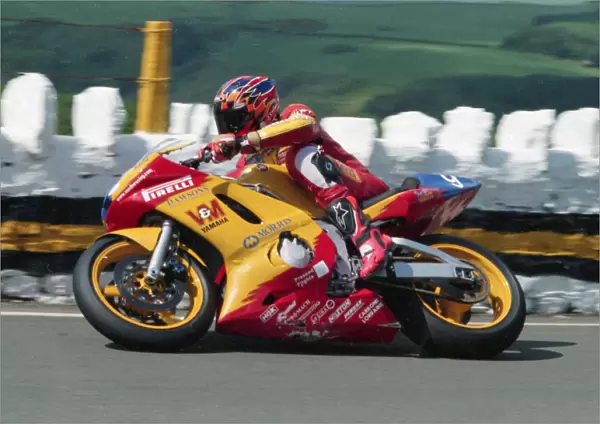 David Jefferies (V&M Yamaha) 2000 Junior TT