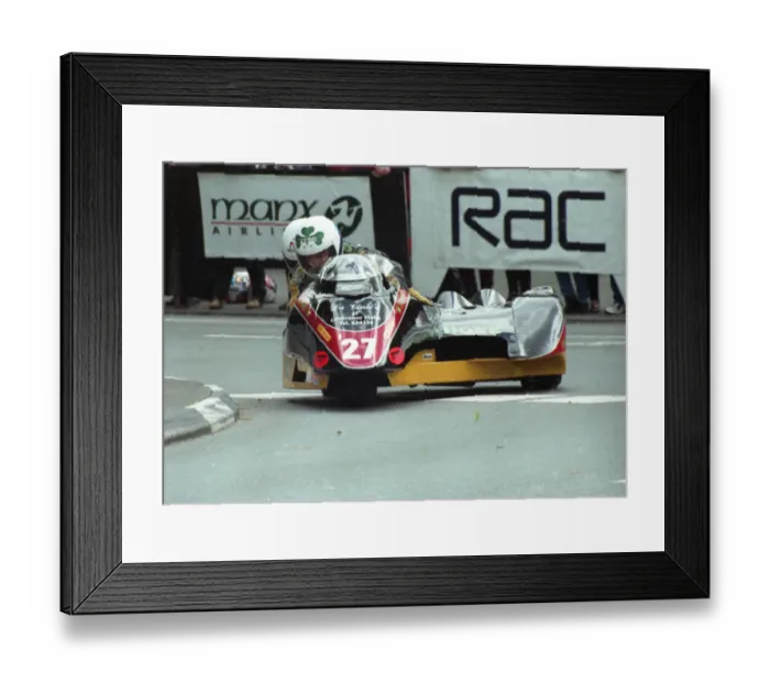 Framed Print : Steve Sinnott & Dave Corlett (SMW Kawasaki) 1998 Sidecar TT Framed Print : Steve Sinnott & Dave Corlett (SMW Kawasaki) 1998 Sidecar TT