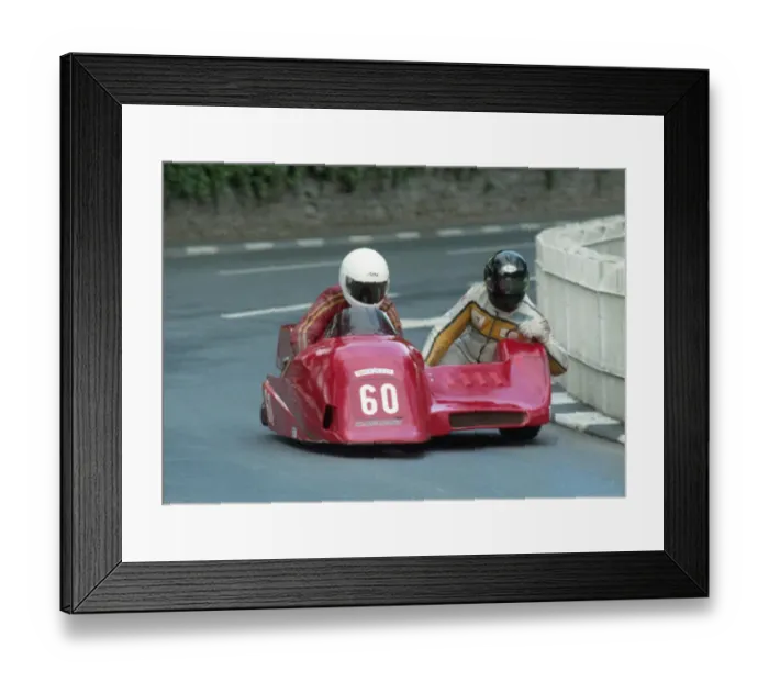 Framed Print : Mick Thompson & Simon Moody (Ireson Kawasaki) 1996 Sidecar TT Framed Print : Mick Thompson & Simon Moody (Ireson Kawasaki) 1996 Sidecar TT