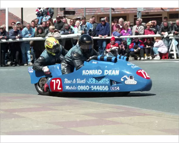 Paschal Brady & Gerald Cushnahan (Honda) 1995 Sidecar TT