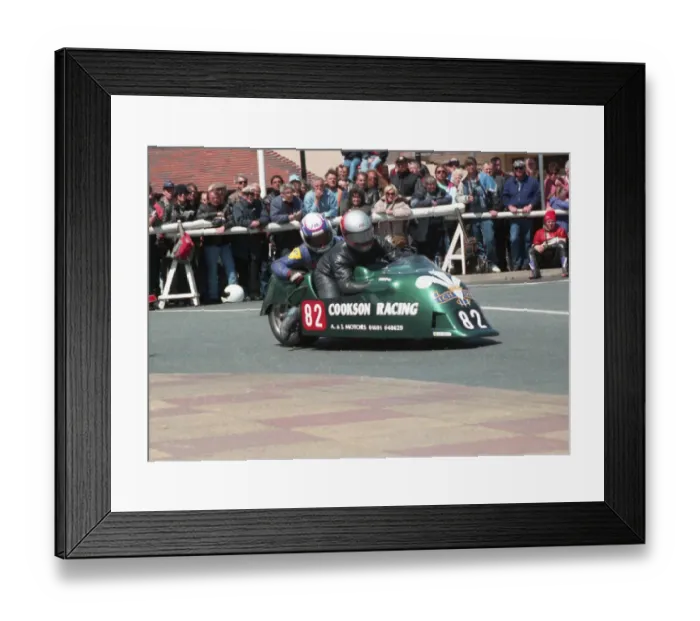 Framed Print : Mike Cookson & Kris Hibberd (Ireson Honda) 1995 Sidecar TT Framed Print : Mike Cookson & Kris Hibberd (Ireson Honda) 1995 Sidecar TT