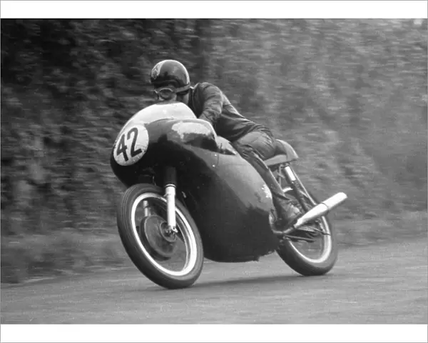Roger Bowring (Triumph  /  Norton spl) 1962 Senior Manx Grand Prix