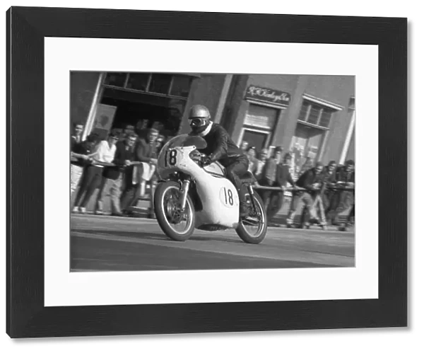 Jerrie Fairclough (Norton) 1963 Senior Manx Grand Prix