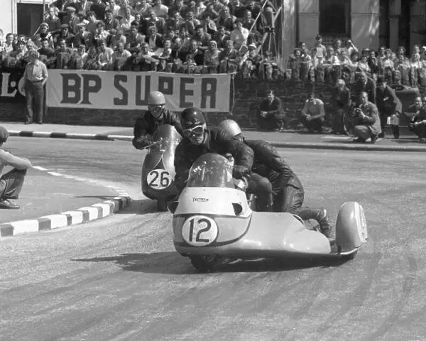 Owen Greenwood & Terry Fairbrother (Triumph) leads Bob Robinson &