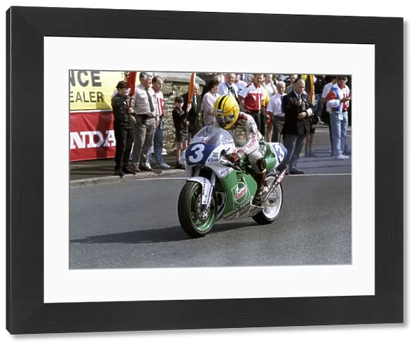 Joey Dunlop (Honda) 1992 Junior TT