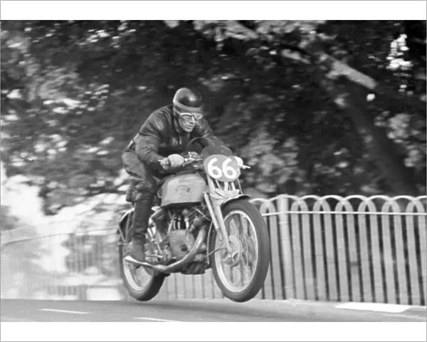 Manliff Barrington (Vincent) 1950 Senior TT