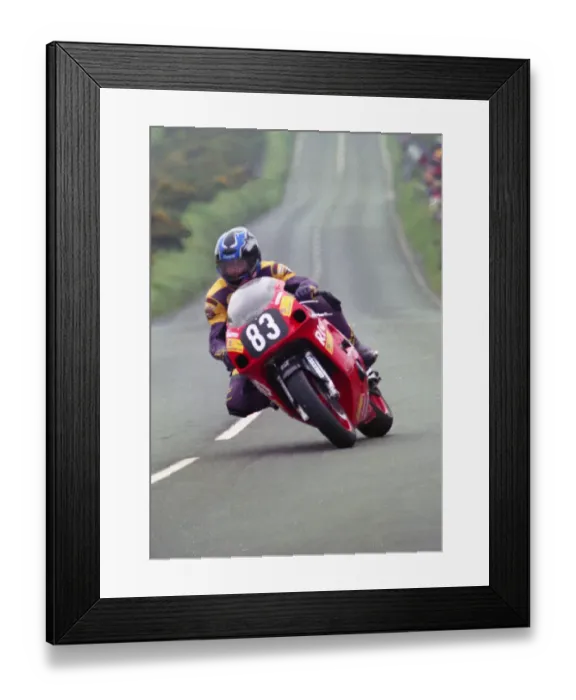 Framed Print : Thomas Schoenfelder (Suzuki) 2002 Production 600 TT Framed Print : Thomas Schoenfelder (Suzuki) 2002 Production 600 TT