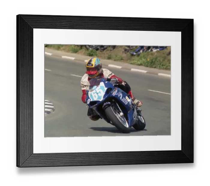 Framed Print : Walter Cordoba (Yamaha) 2002 Junior TT Framed Print : Walter Cordoba (Yamaha) 2002 Junior TT