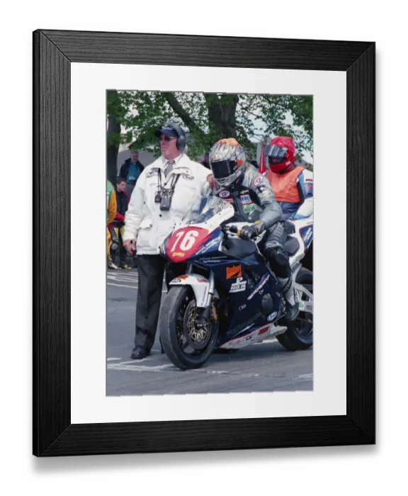 Framed Print : Maria Costello (Honda) 2002 Production 1000 TT