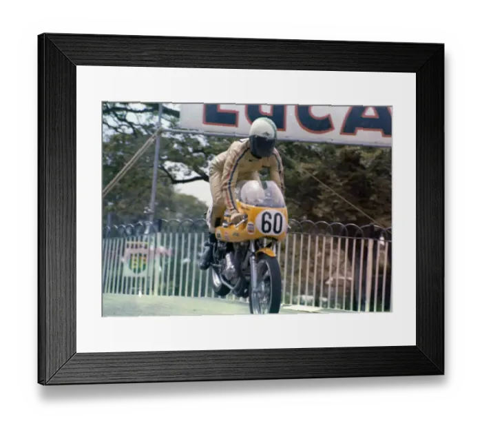 Framed Print : Tom Waterer (Norton) 1972 Formula 750 TT Framed Print : Tom Waterer (Norton) 1972 Formula 750 TT