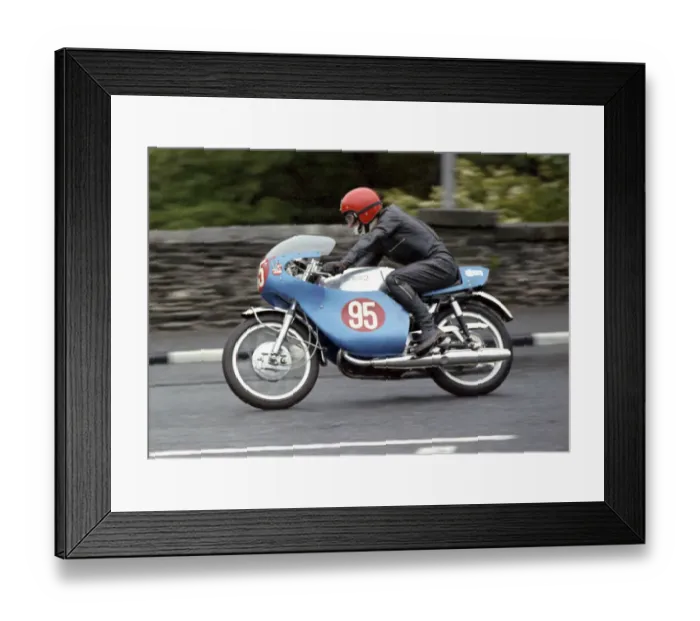 Framed Print : Brian O Neill (Suzuki) 1972 Production TT