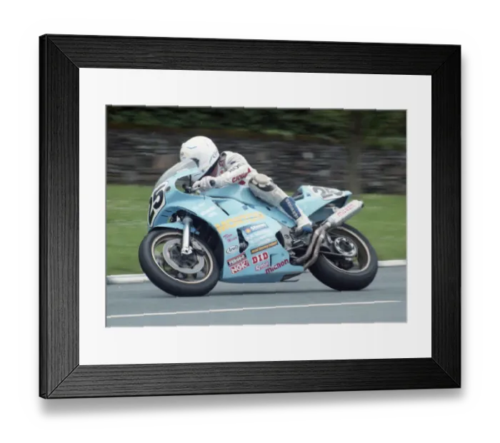 Framed Print : Derek Young (Honda) 1993 Senior TT Framed Print : Derek Young (Honda) 1993 Senior TT