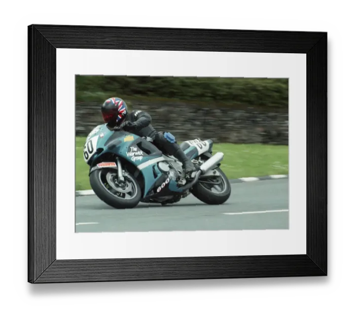 Framed Print : Vincent Bennett (Kawasaki) 1993 Senior TT Framed Print : Vincent Bennett (Kawasaki) 1993 Senior TT