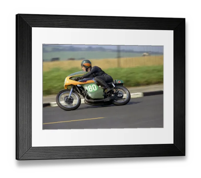 Framed Print : Mick Gilder (Suzuki) 1971 Lightweight Manx Grand Prix Framed Print : Mick Gilder (Suzuki) 1971 Lightweight Manx Grand Prix
