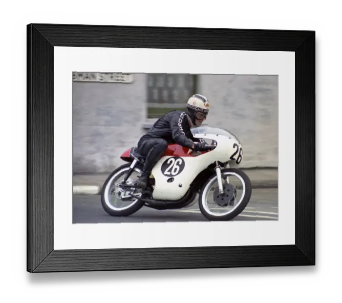 Framed Print : Martin Carney (Shepherd) 1969 Ultra Lightweight TT