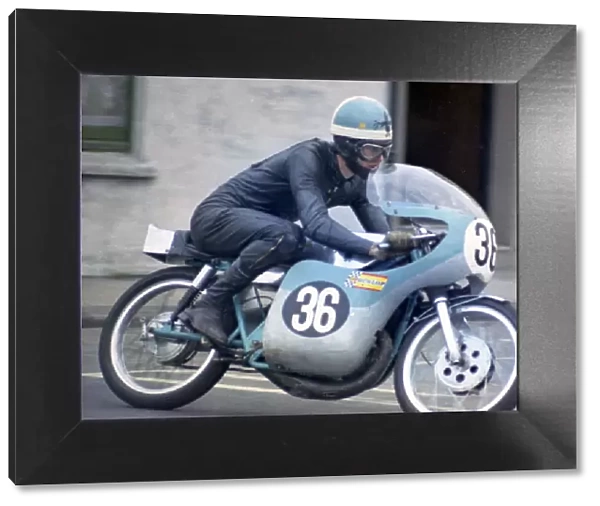 Chris Rogers (Moto Wizard) 1969 Ultra Lightweight TT