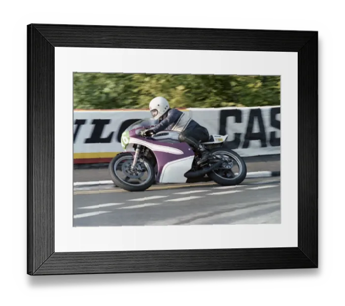 Framed Print : Bill Rae (Maxton Yamaha) 1978 Junior TT Framed Print : Bill Rae (Maxton Yamaha) 1978 Junior TT