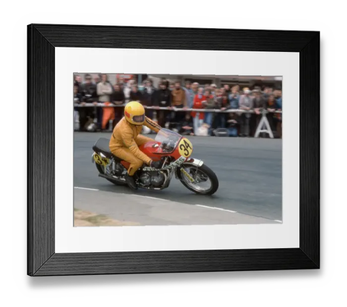 Framed Print : Neil Kelly (Honda) 1975 Production TT Framed Print : Neil Kelly (Honda) 1975 Production TT