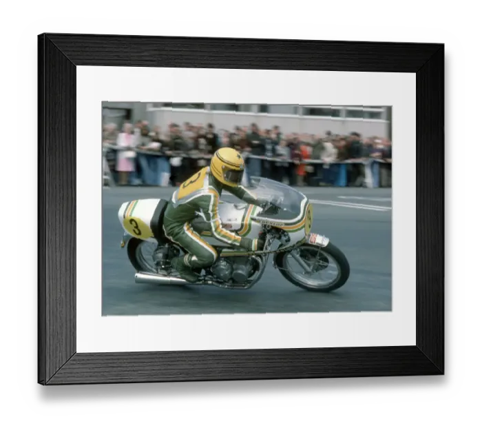 Framed Print : Neil Tuxworth (Honda) 1975 Production TT Framed Print : Neil Tuxworth (Honda) 1975 Production TT
