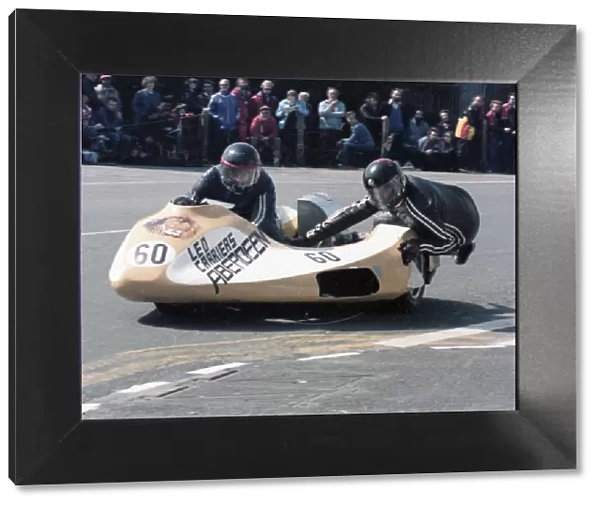 Bob Munro & Garry Murdoch (Yamaha) 1981 Sidecar TT