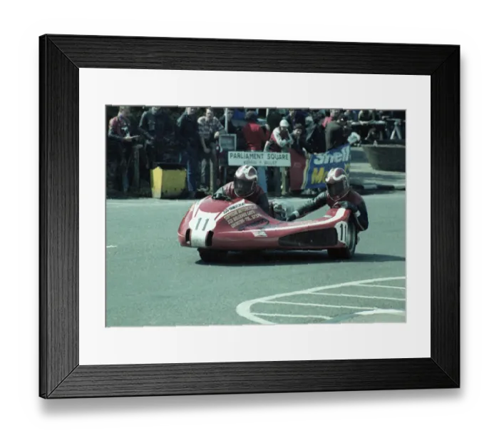 Framed Print : Dave Hallam & Jud Havercroft (Yamaha) 1981 Sidecar TT Framed Print : Dave Hallam & Jud Havercroft (Yamaha) 1981 Sidecar TT