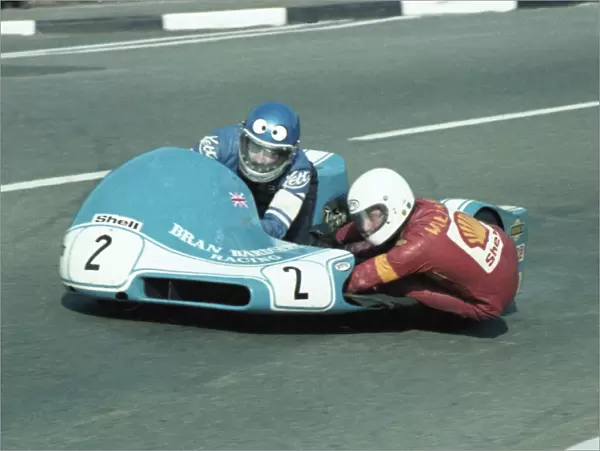 Nigel Rollason & Don Williams (Sparton Phoenix) 1981 Sidecar TT
