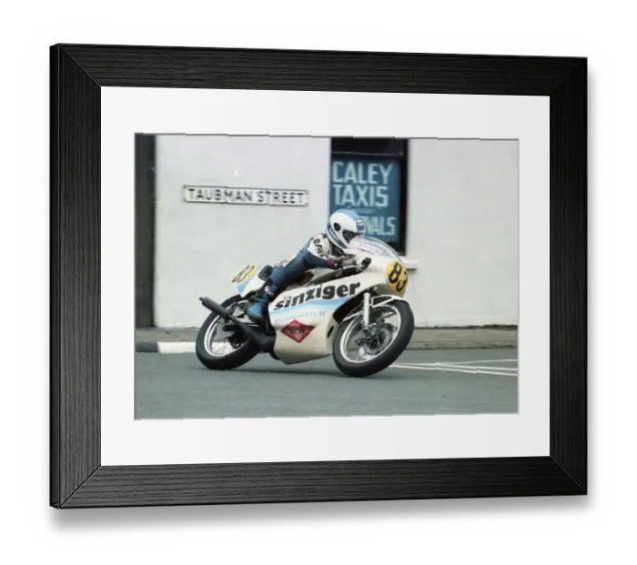 Framed Print : Roland Porzgen (Yamaha) 1981 Senior TT Framed Print : Roland Porzgen (Yamaha) 1981 Senior TT
