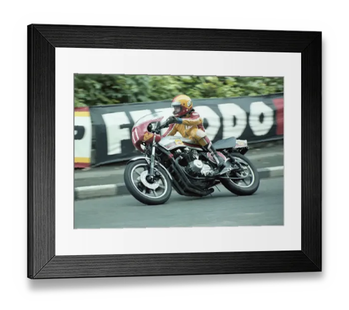 Framed Print : Eddie Roberts (Kawasaki) 1981 Formula One TT Framed Print : Eddie Roberts (Kawasaki) 1981 Formula One TT