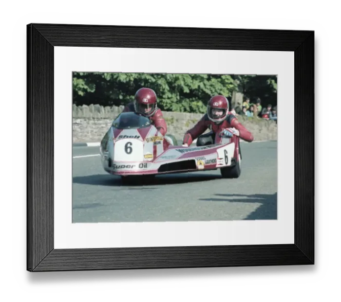 Framed Print : Mick Boddice & Chas Birks (Yamaha) 1981 Sidecar TT Framed Print : Mick Boddice & Chas Birks (Yamaha) 1981 Sidecar TT