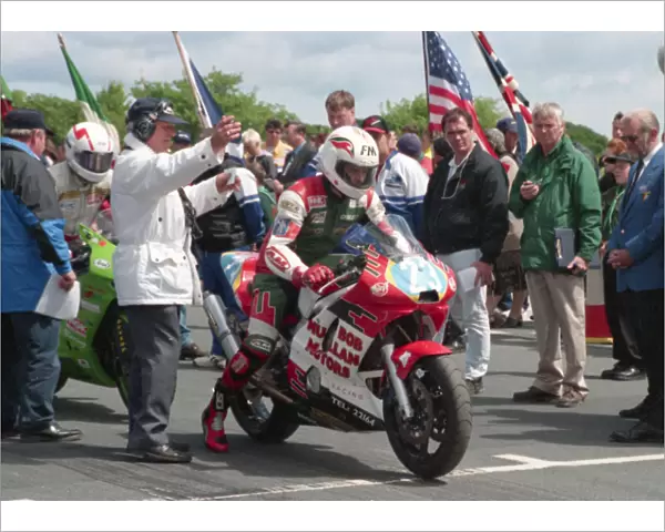 Owen McNally (Yamaha) 1999 Junior TT