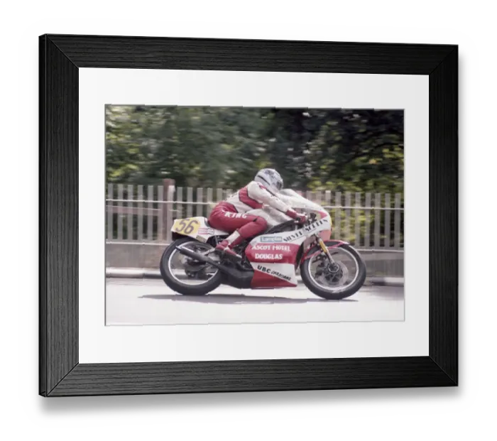 Framed Print : Graham King (Yamaha) 1983 Senior Manx Grand Prix Framed Print : Graham King (Yamaha) 1983 Senior Manx Grand Prix